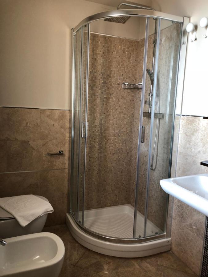 Hotel Boutique Carolina Марина-ди- Кастаньето Экстерьер фото